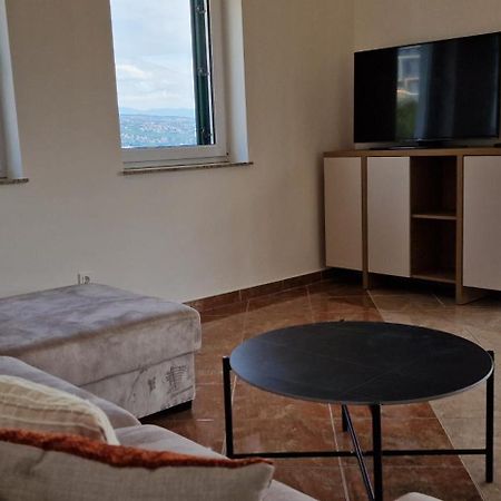 Apartment Villa Maria 10 With Swimming Pool 오파티아 외부 사진